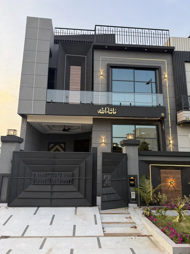 5 Marla Ultra Modern Luxury House 